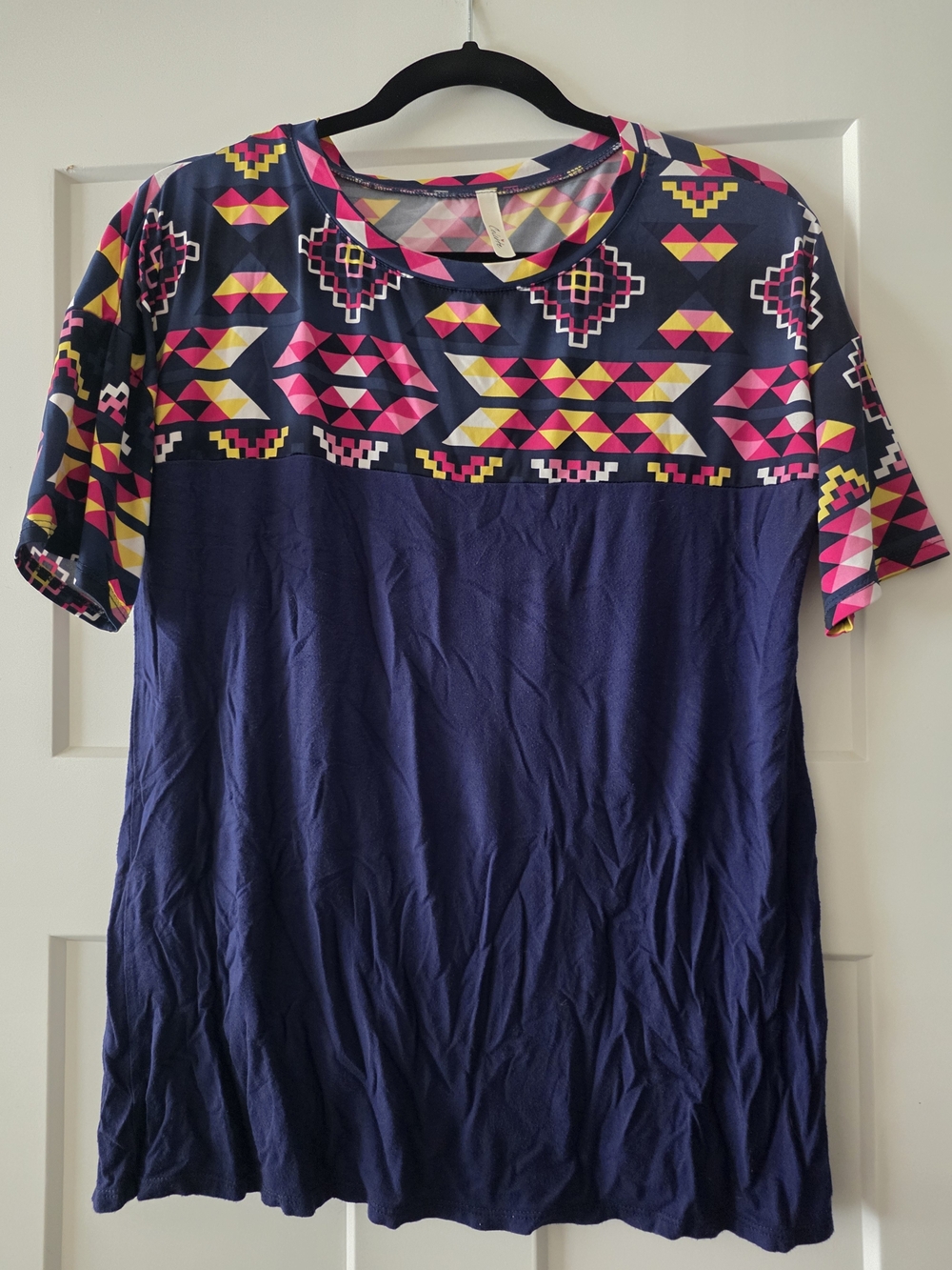 Closet Navy Short Sleeve Top with Neon Pink and Yellow Geometric Yoke